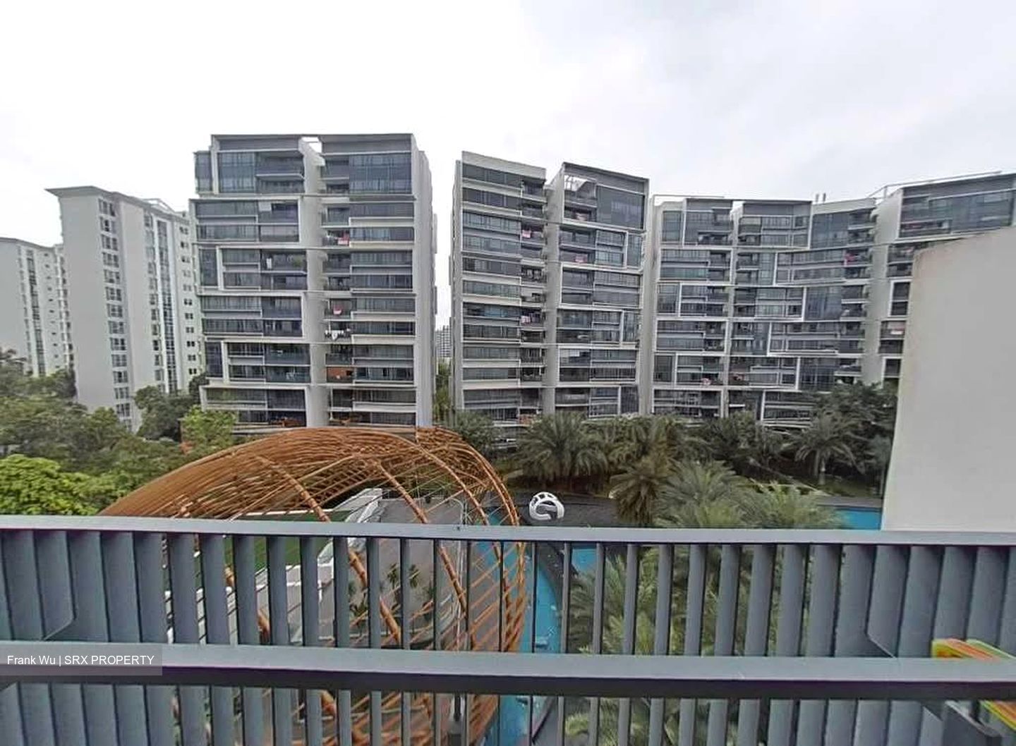 Pasir Ris Street 11 (D18), Condominium #621098201
